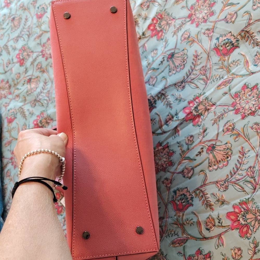 NWT, Beautiful Calvin Klein leather purse/tote/bag - Picture 3 of 7